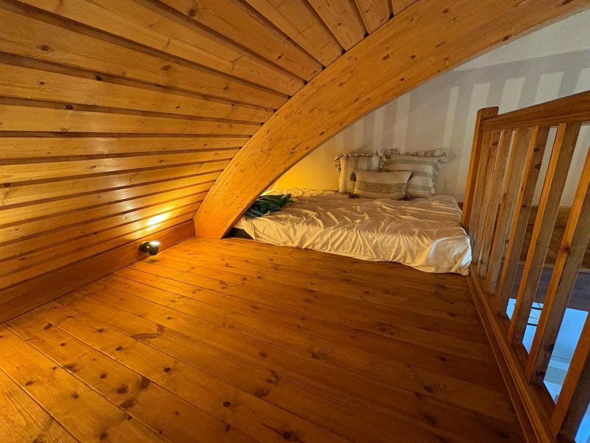 レッドベリー The Applebarn - Country Retreat - Sleeps 6-8ヴィラ エクステリア 写真
